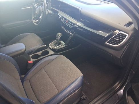 Used 2024 Kia Seltos S image 23