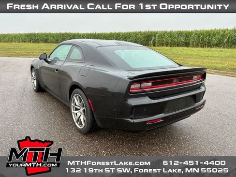 Used 2024 Dodge Charger Daytona Scat Pack w/ Plus Group AWD/4WD image 6