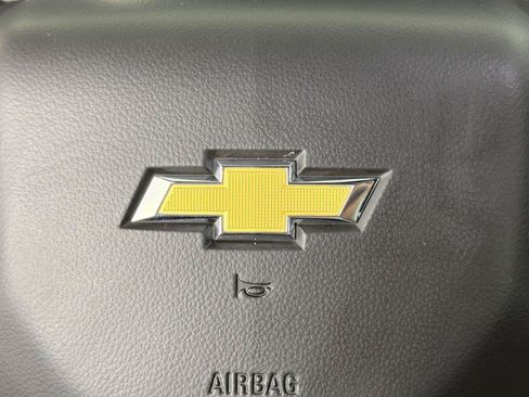 Used 2021 Chevrolet Silverado 1500 High Country w/ Technology Package AWD/4WD image 23