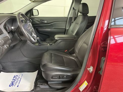 Used 2019 GMC Acadia SLT w/ Black Edition image 14