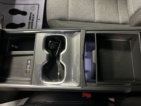 Used 2025 GMC Acadia Elevation FWD image 20