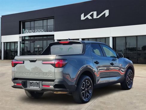 Used 2024 Hyundai Santa Cruz SEL image 5