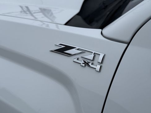 Used 2016 GMC Sierra 1500 SLT w/ SLT Premium Package image 11