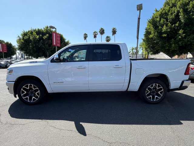 Used 2026 RAM 1500 Laramie AWD/4WD image 4
