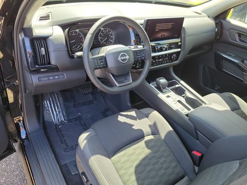 New 2026 Nissan Pathfinder SV FWD image 20