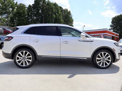 Used 2019 Lincoln Nautilus Select FWD image 8