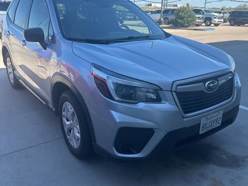 Used 2021 Subaru Forester image 2