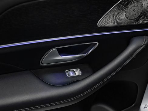 Used 2024 Mercedes-Benz GLE 450 4MATIC image 88