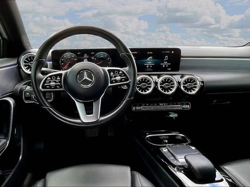 Used 2022 Mercedes-Benz A 220 image 8