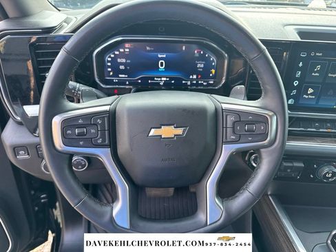 Used 2025 Chevrolet Silverado 1500 LT AWD/4WD image 13
