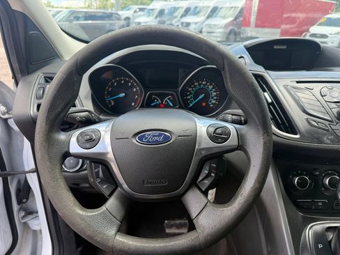 Used 2014 Ford Escape SE w/ Equipment Group 201A AWD/4WD image 9