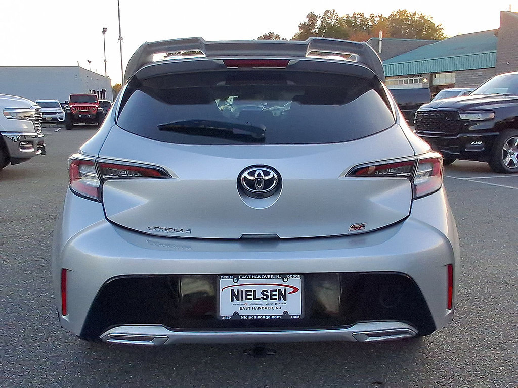 Used 2022 Toyota Corolla SE w/ SE Preferred Package FWD image 29