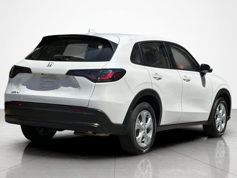 Used 2025 Honda HR-V LX image 5
