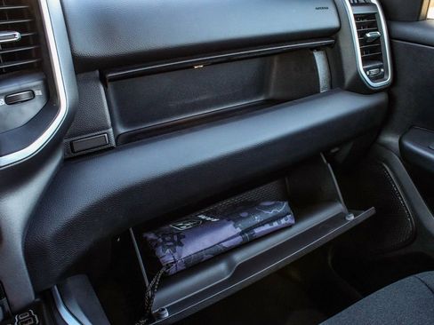 Used 2022 RAM 1500 Big Horn image 18