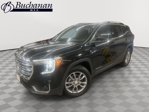 Used 2024 GMC Terrain SLT image 1