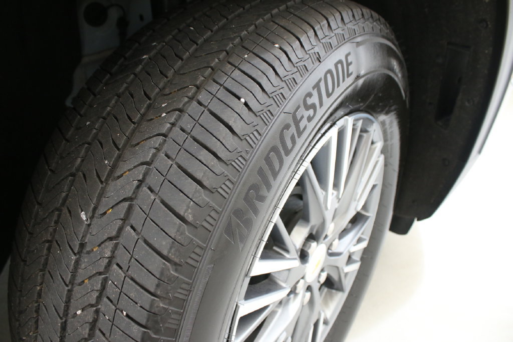 Certified 2026 Chevrolet Traverse LT FWD image 35
