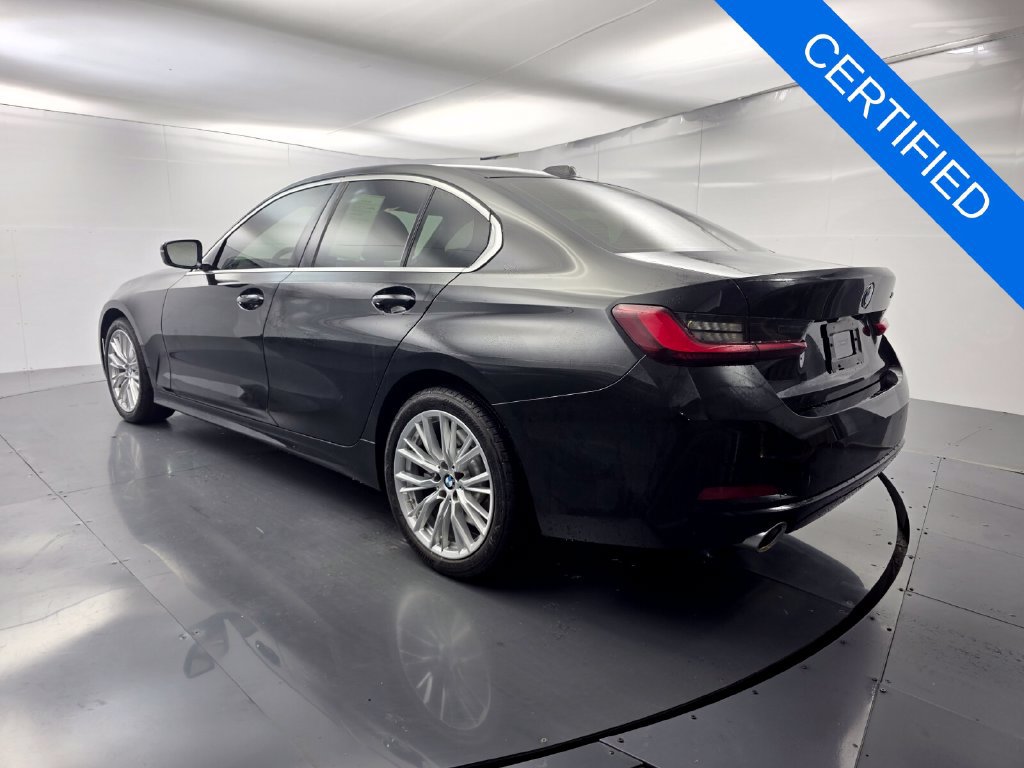 Used 2024 BMW 330i Sedan RWD image 4