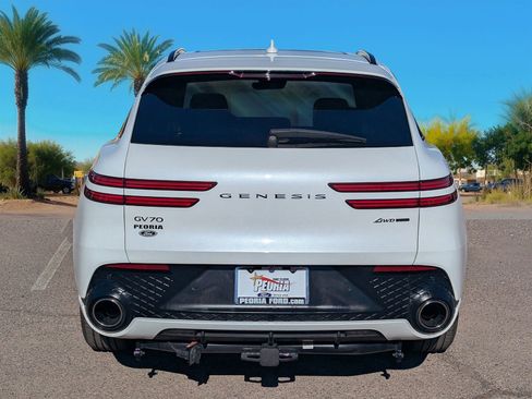 Used 2025 Genesis GV70 3.5T Sport image 4