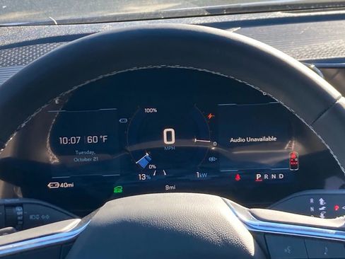 New 2026 Chevrolet Equinox EV LT image 15