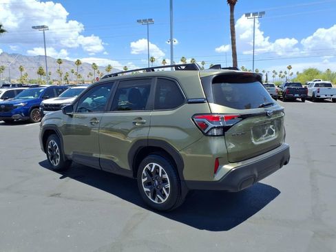 Used 2026 Subaru Forester Premium AWD/4WD image 12