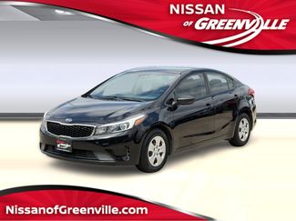Used 2017 Kia Forte LX video 1