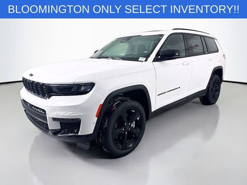 New 2025 Jeep Grand Cherokee L Limited w/ Luxury Tech Group II image 3