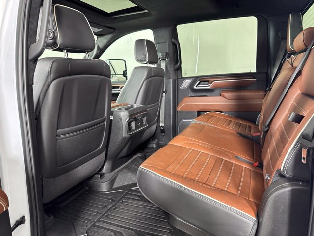 Used 2025 GMC Sierra 3500 Denali Ultimate AWD/4WD image 12