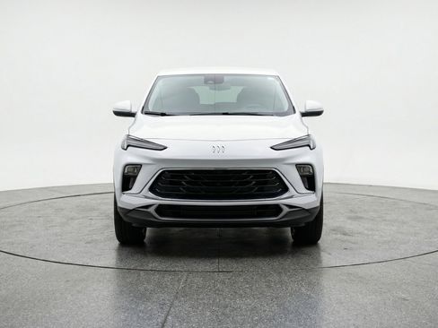 Used 2025 Buick Encore GX Preferred image 2