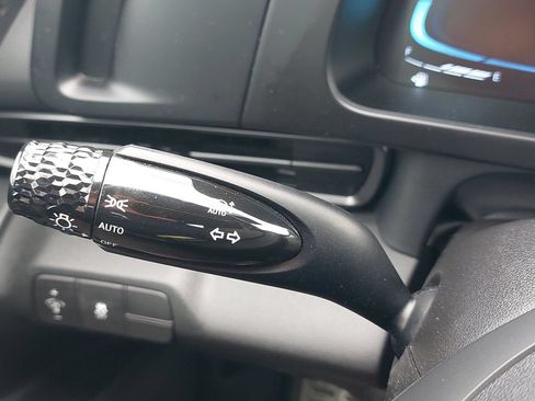 Used 2025 Hyundai Elantra Sport FWD image 22
