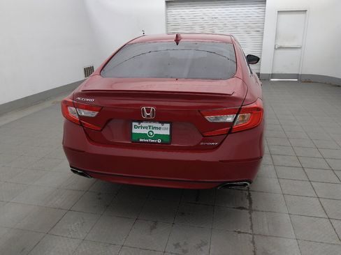 Used 2018 Honda Accord Sport image 7