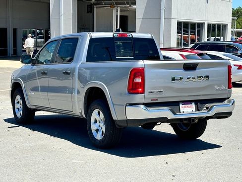 Used 2025 RAM 1500 Big Horn AWD/4WD image 23