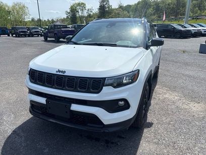 Used 2024 Jeep Compass Latitude w/ Convenience Group