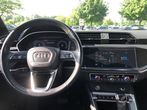 Used 2020 Audi Q3 2.0T Premium AWD/4WD image 31