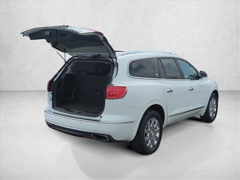 Used 2017 Buick Enclave Leather image 8