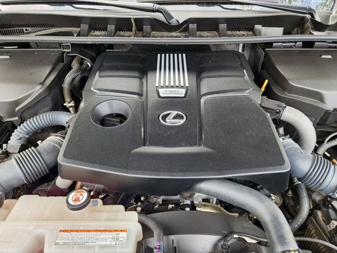 Used 2023 Lexus LX 600 4WD w/ Appearance Package image 33