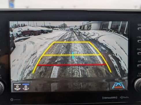 Used 2022 Toyota RAV4 XLE image 24