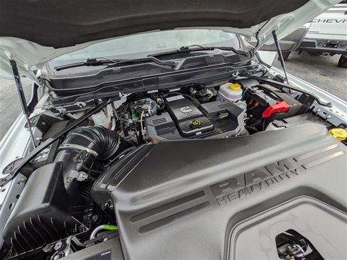 Used 2024 RAM 2500 Big Horn image 15