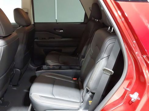 New 2026 Nissan Pathfinder SL AWD/4WD image 20