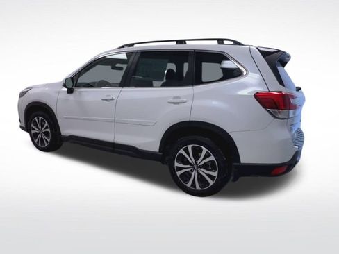 Used 2024 Subaru Forester Limited image 6