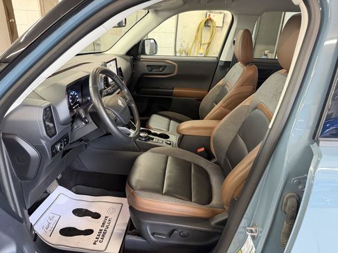 Used 2023 Ford Bronco Sport Outer Banks AWD/4WD image 13