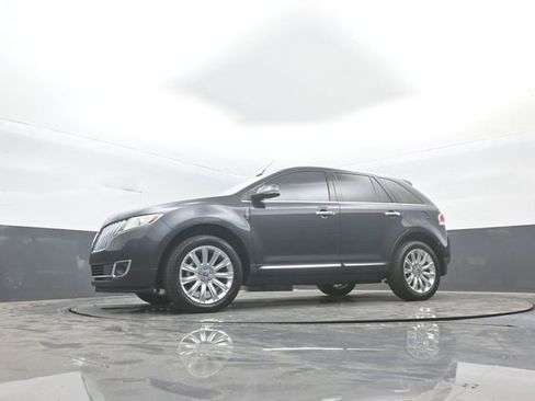 Used 2014 Lincoln MKX FWD w/ Equipment Group 101A image 35