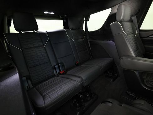 Used 2025 Cadillac Escalade V image 12