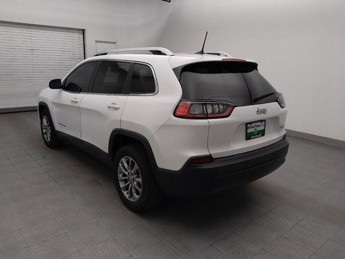 Used 2019 Jeep Cherokee Latitude Plus w/ Comfort/Convenience Group FWD image 5