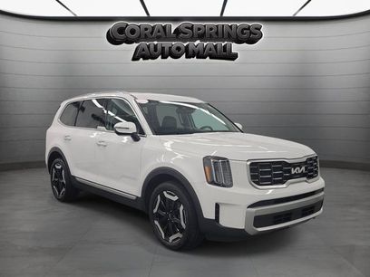Certified 2023 Kia Telluride S