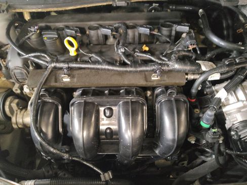 Used 2018 Ford Escape S image 30