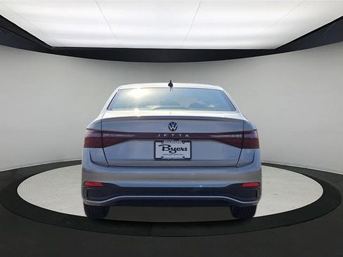 New 2026 Volkswagen Jetta SE image 6