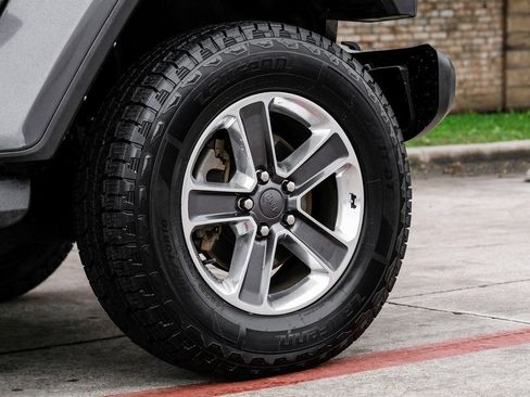 Used 2021 Jeep Wrangler Unlimited Sahara image 68