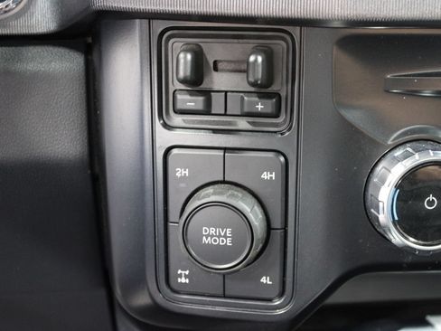 Used 2025 Ford F250 Platinum AWD/4WD image 72