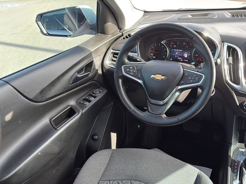Used 2023 Chevrolet Equinox LT image 18