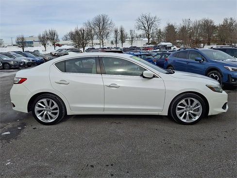Used 2016 Acura ILX 2.4L image 5